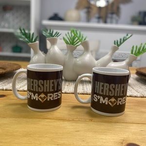 Vintage Hershey’s mugs